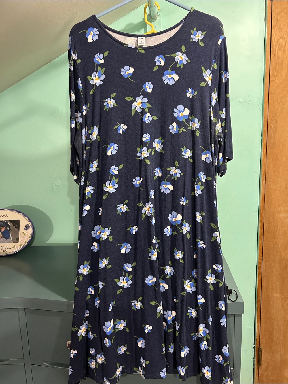 Old Navy Women's Navy Blue Floral Midi Dress